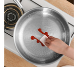 TitanPro – Reine Titan Bratpfanne mit Hammerschuppen-Muster