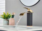 GoldCascade Waschtischarmatur – Gebürstete Goldarmatur für Waschbecken | Eleganter Wasserfallauslauf | Einhebel-Mischbatterie aus Edelstahl