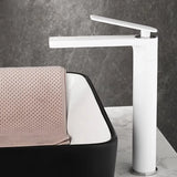AquaVint Wasserfall Waschtischarmatur
