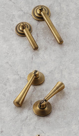 Bronvella ArcRetro Möbelgriff in Antik-Kupfer