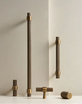 Nurlin Massiver Messing T-Bar Griff