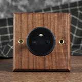 RetroLux Schwarzes Walnussholz Umschalter 1–4 Gang – Messing Knebel, Massivholz & USB-Option