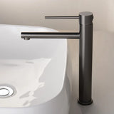 GoldLinea Hocharmatur Waschbecken – Gebürstetes Gold Wasserhahn Edelstahl | Einhebel Mischbatterie Warm & Kalt | Elegantes Baddesign