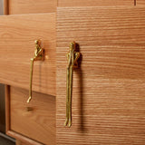 Skandivor HumanArt Messinggriff – Nordischer Design Möbelgriff in humanoider Form