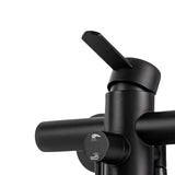 AquaFlex Wandarmatur mit Seitensprühkopf – 360° Drehbarer Küchenhahn aus Gebürstetem Edelstahl