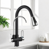 Küchenarmatur mit Wasseraufbereitung, schwenkbarem Auslauf und Warm-Kalt-Mischer in Schwarz