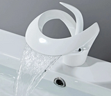 AquaLuxe Wasserfall-Waschtischarmatur