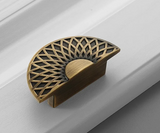 Bronvella ArcRetro Möbelgriff in Antik-Kupfer