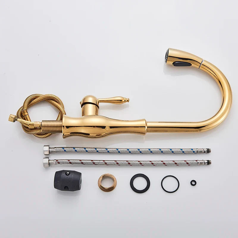 Goldener Küchenhahn mit ausziehbarer Brause – Messing | Warm- und Kaltwasser