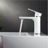 Amora Waschtischarmatur – Stilvoller Warm-Kalt-Wasserhahn aus Messing