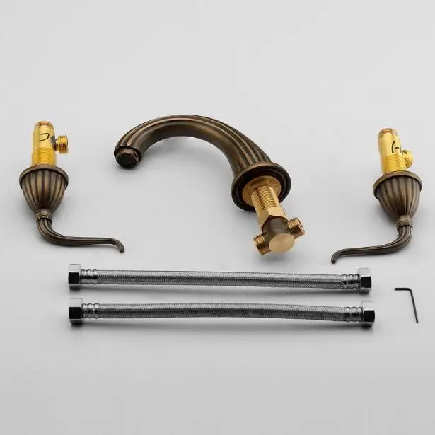 Wandbatterie - Messing antik | 8-Zoll-Mischer | Einhebelmischer | Klassisches Design