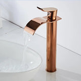 RoseAura Wasserfall Waschtischarmatur – Roségold Einhebelmischer aus Messing