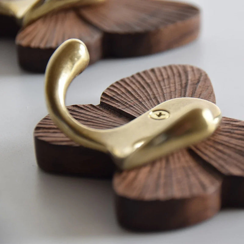 RetroButterfly Wandhaken aus Schwarznuss