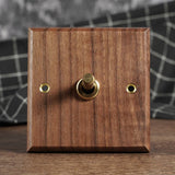 RetroLux Schwarzes Walnussholz Umschalter 1–4 Gang – Messing Knebel, Massivholz & USB-Option