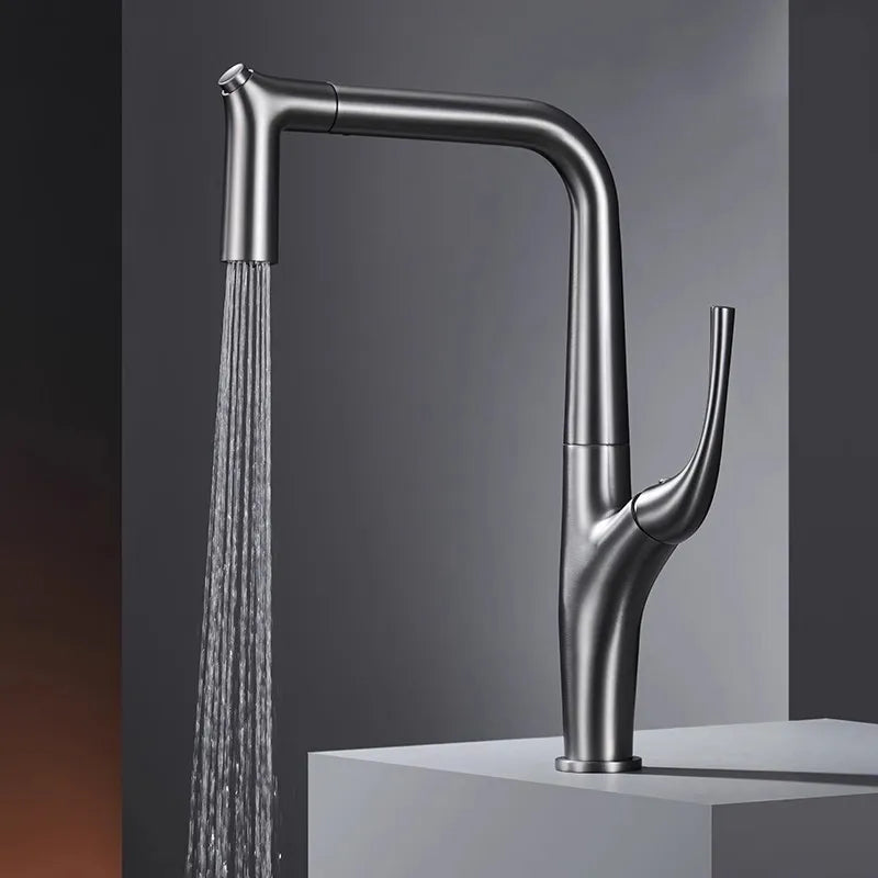 AquaLuxe – Luxus Ausziehbare Küchenarmatur in Gebürstetem Gold & Schwarz
