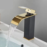 GoldCascade Waschtischarmatur – Gebürstete Goldarmatur für Waschbecken | Eleganter Wasserfallauslauf | Einhebel-Mischbatterie aus Edelstahl