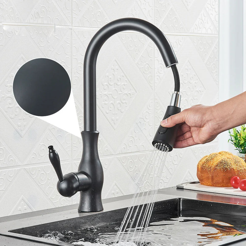 Goldener Küchenhahn mit ausziehbarer Brause – Messing | Warm- und Kaltwasser