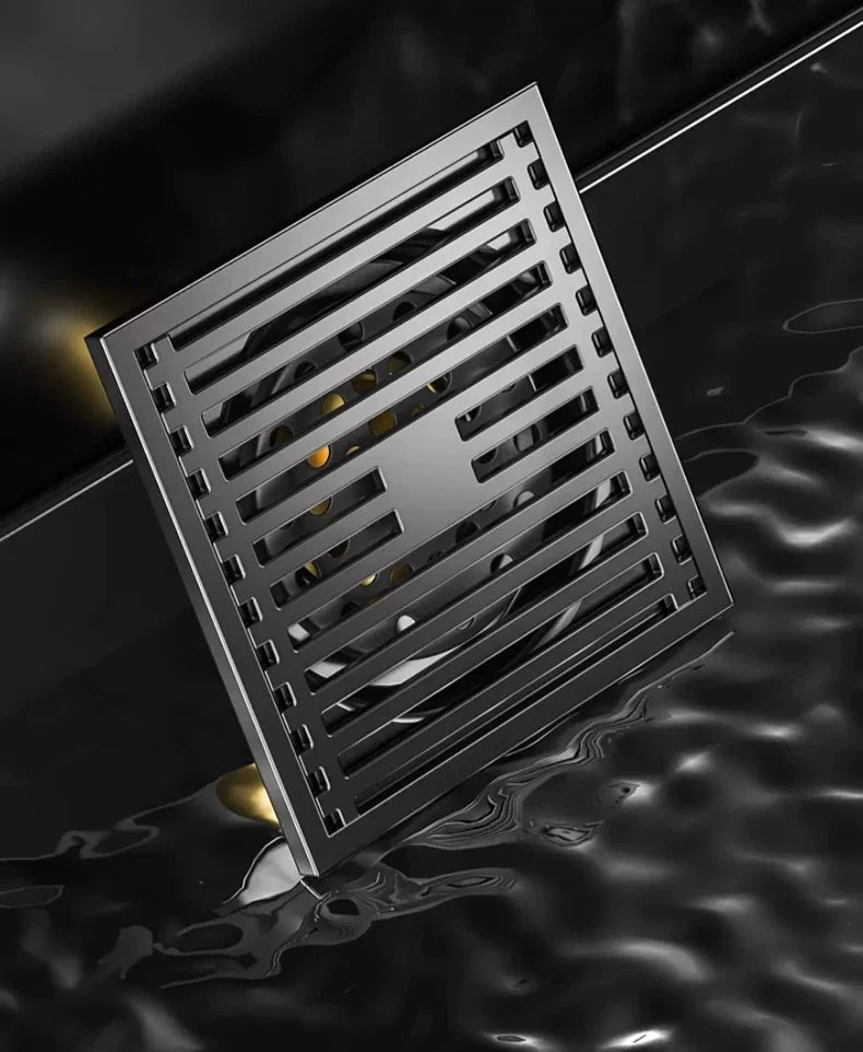AquaShield Quadratischer Edelstahl-Bodenablauf