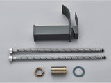 GoldCascade Waschtischarmatur – Gebürstete Goldarmatur für Waschbecken | Eleganter Wasserfallauslauf | Einhebel-Mischbatterie aus Edelstahl