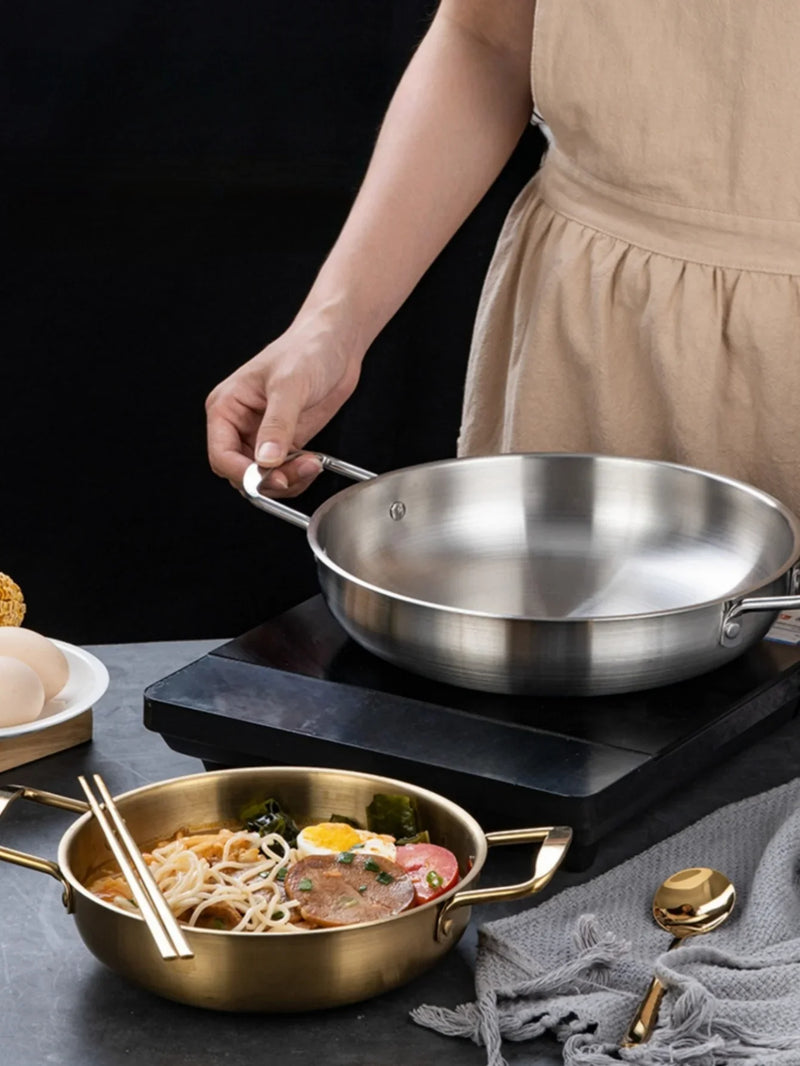 GastroPan – Edelstahl Saucen- & Paellapfanne mit Griff