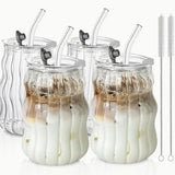 RillenGlas Trinkbecher-Set – 2/4 Wiederverwendbare Glasbecher mit Deckel & Trinkhalm | Spülmaschinengeeignet | Für Eiskaffee, Matcha & Saft