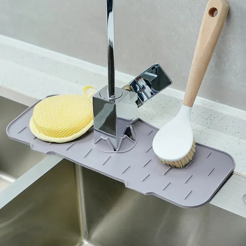 DripShield – Silikon Wasseraufnahme-Küchenmatte für Wasserhahn & Spülbecken