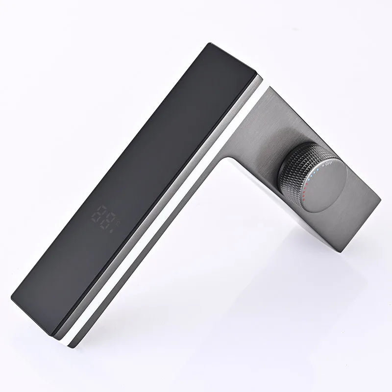 LuxuFlow Digitaler LED-Waschtischhahn