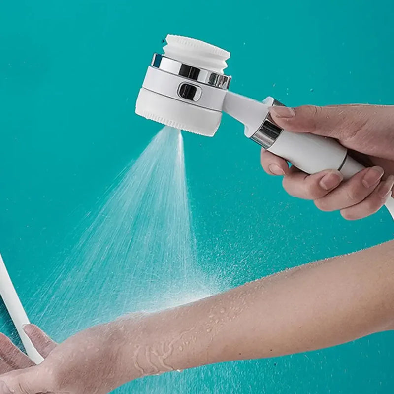 AquaNomad SmartCamp Dusche – Tragbare Campingdusche mit wiederaufladbarer Pumpe und intelligenter digitaler Steuerung