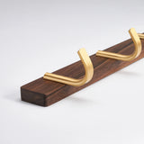 WalnutHook – 3-Haken Handtuchhalter aus Holz & Metall