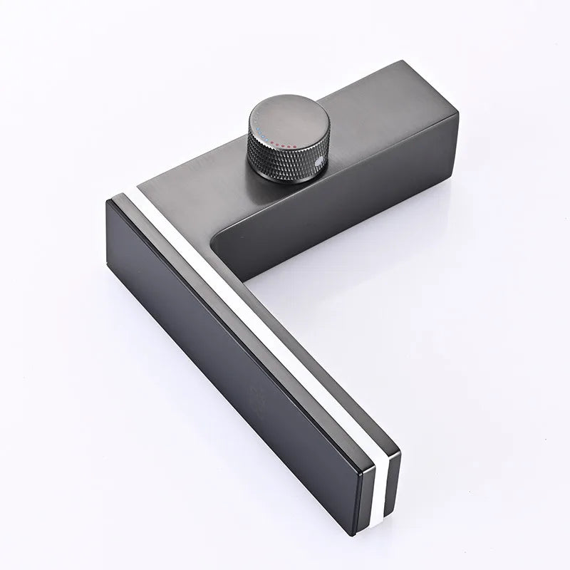 LuxuFlow Digitaler LED-Waschtischhahn