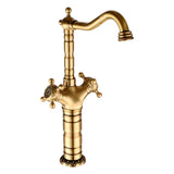 Antiker Messing-Waschtischhahn – Graviert | Einhebelmischer | Warmes und kaltes Wasser