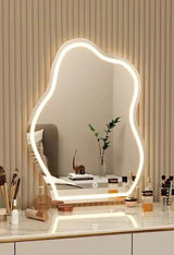 NordiGlow Irregular LED-Spiegel – Skandinavisches Design