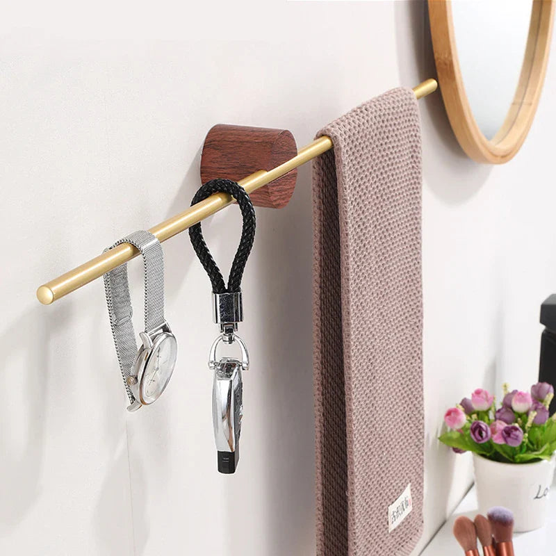 Tragbarer Handtuchhalter | 40–50 cm | Space Aluminium + Zinklegierung | Mit Haken
