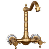 Wandmontierter Wasserhahn für Küche und Bad - Antikmessing | Heiß- und Kaltwasser