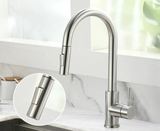 Ausziehbare Küchenarmatur in Silber mit Einhebelmischer für Warm- und Kaltwasser